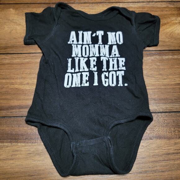 Ruby's Rubbish Infants Unisex Body Suit "Ain't No Momma Like.." - Size 12 Mo - Picture 1 of 6
